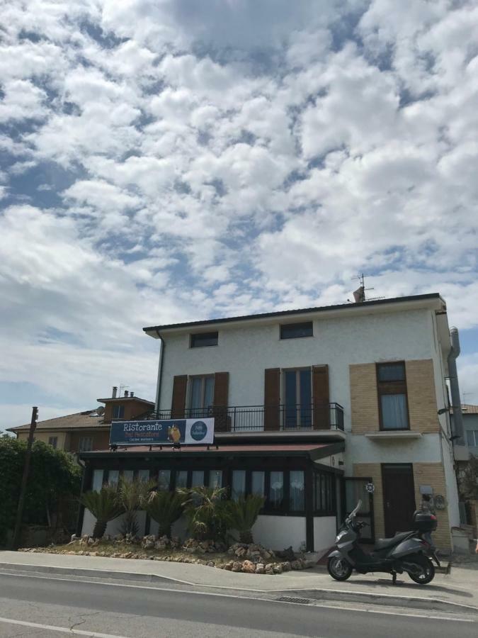 B&B Salsedine Чивитанова Марке Екстериор снимка