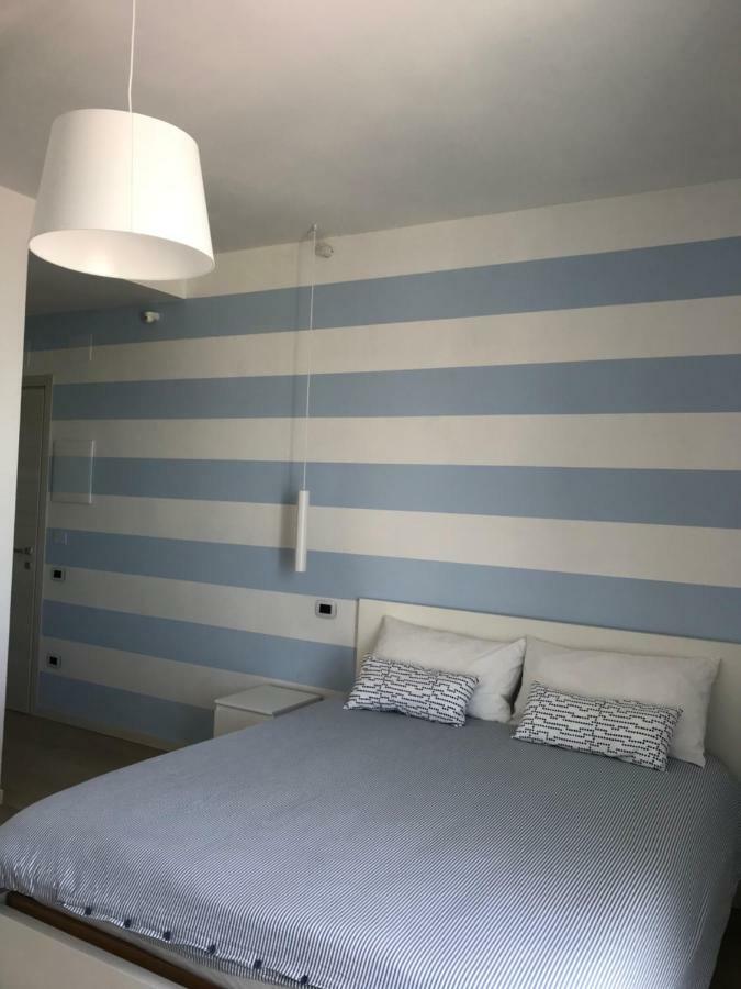 B&B Salsedine Чивитанова Марке Екстериор снимка